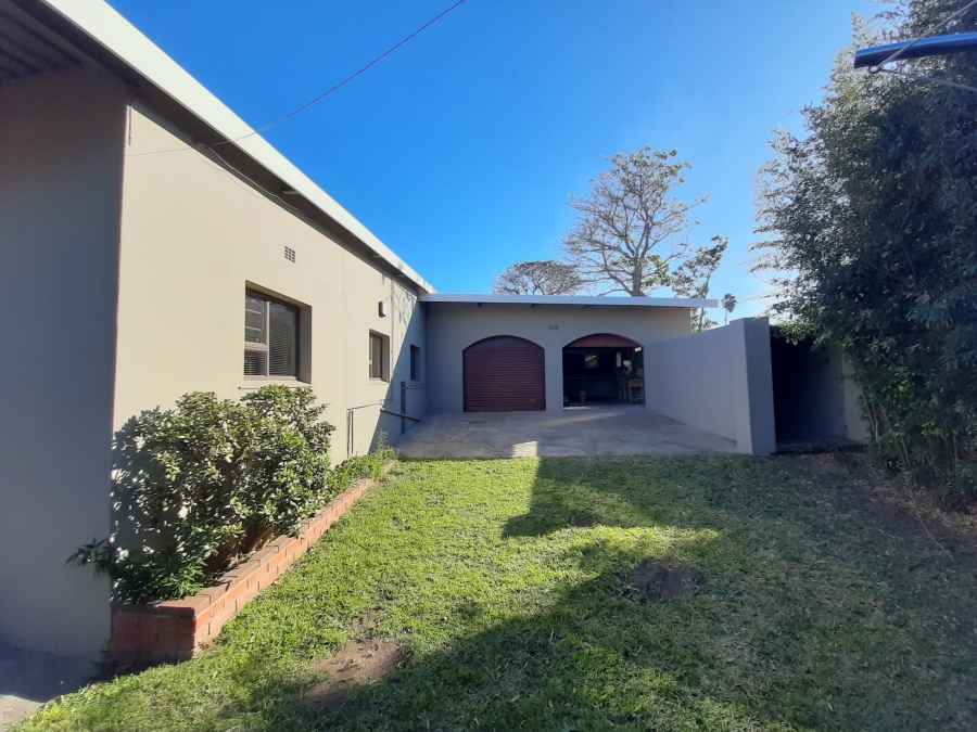 4 Bedroom Property for Sale in Vincent Eastern Cape